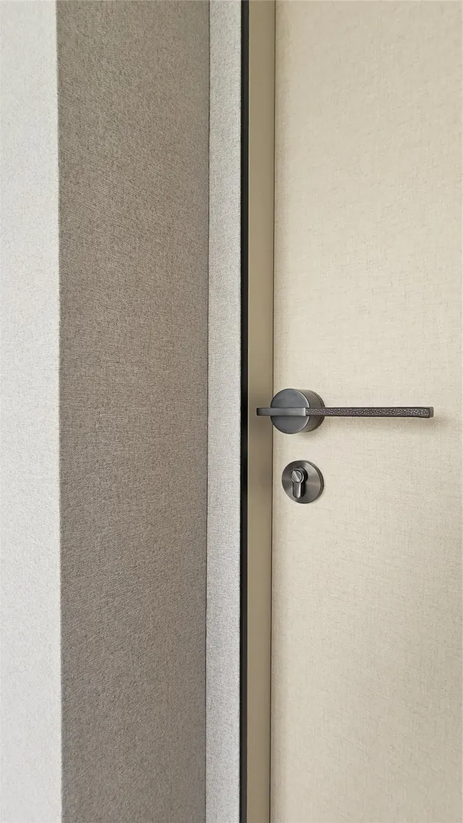 Door frame with side stretch wall finish